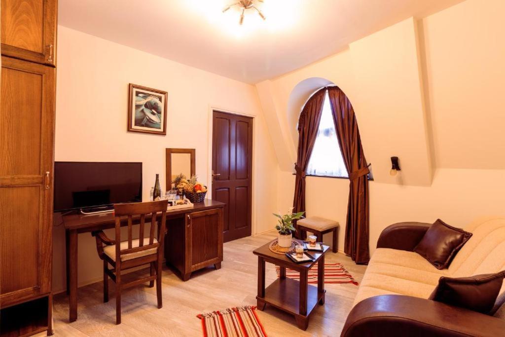 Downtown Rooms Nis Exterior photo